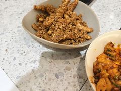 秘制蜂蜜鸡脚-雲物·云南小馆(好悦天地店)