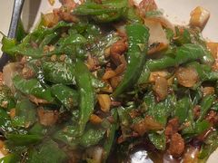 -爱碗亭·鲜炒湖南菜(壹城中心店)
