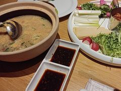 -关东小磨东北菜(上海长风大悦城店)
