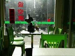 靠窗位-田海鹰猪血汤(平东一街店)