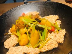 一个锅巴和时蔬-薇酌饮·陕西菜(南门外店)