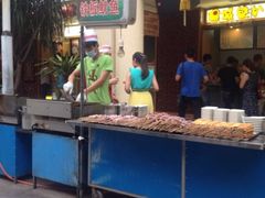 -海口骑楼小吃街