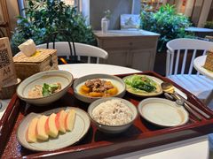 -山食间·中式营养轻餐(保利时光里店)