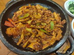 铁板牛筋皮-全州拌饭馆(断桥店)