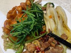 -淄博蓝海国际大饭店·蓝钻国际美食自助百汇(柳泉路店)