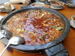 -谭记石锅鱼府(三道堰店)