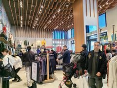 -lululemon(比斯特购物村店)