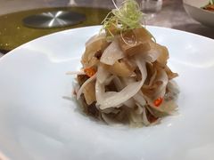 -品悦酒店(三林古镇店)