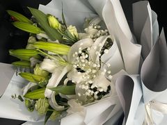 -亭亭鲜花店(中山北路店)