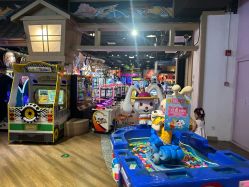 -卡通尼乐园(新达汇三林店)