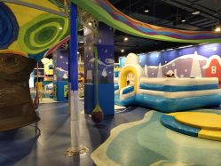 -多奇妙乐园·淘气堡·电玩·抓娃娃(海口吾悦店)