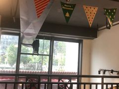 -周幺妹重庆老火锅(银泰城总店)