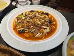 -万重锦·人文川菜馆(骡马市店)