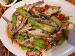 扒皮鱼-皮蛋弟砂锅店(总店)