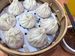 -莱莱小笼·乔艾