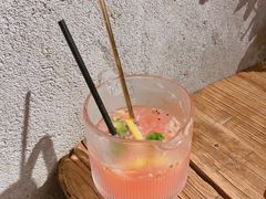 邊渡有水果-邊渡咖啡