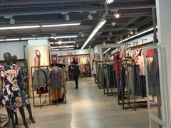 -法雅体育工厂店(皂君庙路店)