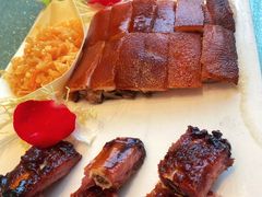 乳猪拼盘-星豪海皇村