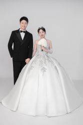 -雅云婚纱摄影工作室旗舰店