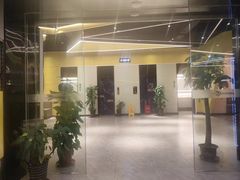 -贝菲特游泳健身(徐泾店)