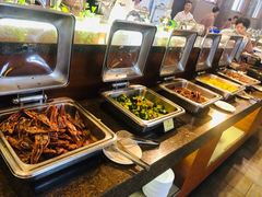 自助取餐区-东泉假日温泉酒店-悦荷轩餐厅