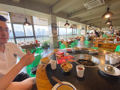 -李子坝梁山鸡(李子坝大鸡哥店)