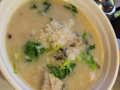 -德天肥牛海鲜火锅(城西银泰店)