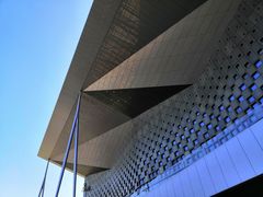 -东浩兰生上海世博展览馆