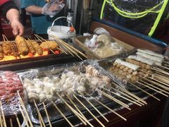 -小魏哥果仁烤面筋
