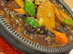 -关东小磨东北菜(上海长风大悦城店)