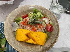 橄榄油浸吞拿鱼沙拉-西语·炭烧牛排(卓越中寰店)