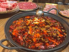 -旧街市鲜货老火锅(大光路店)