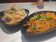 -头牌·鹤岗小串(万达店)
