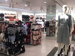 -H&M(天一广场店)
