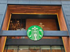 -星巴克臻选(广州高德置地秋广场店)
