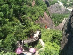 -玻璃桥景区石牛寨