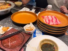 -牛YO寿喜烧·铁板烧和牛火锅自助(市府恒隆店)