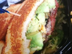 -The Habit Burger Grill 哈比特汉堡(爱琴海店)