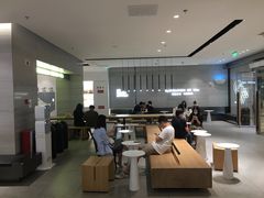 -喜茶(杭州滨江宝龙店)