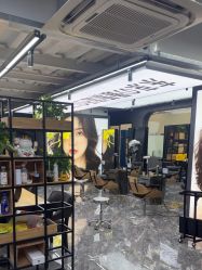 -藤野造型•烫染专业店