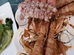 -覃记海鲜美食餐厅