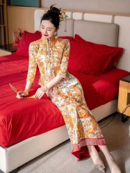 -Lady  Jane高端婚纱礼服馆