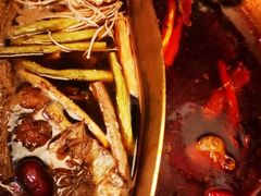 -小龙坎火锅(湖滨银泰in77店)