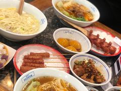 -湘下佬老长沙吃货铺(广场莱斯店)