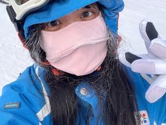 -亚布力新体委滑雪场