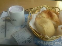 -劳顶笨咖啡(丽水宜家店)