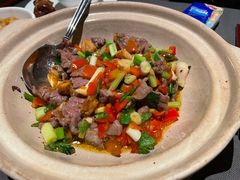 老坛酸椒啫牛肉-小炳胜(卓悦中心店)