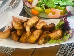 -喜洲吧·江畔老船厂·庭院餐厅(喜临院店)