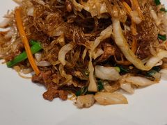 泡菜牛肉炒粉丝-鹿港小镇(金虹桥国际中心店)