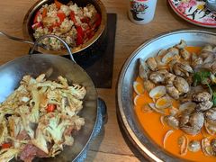 当红小炒肉石锅饭-新白鹿餐厅(城西银泰城店)